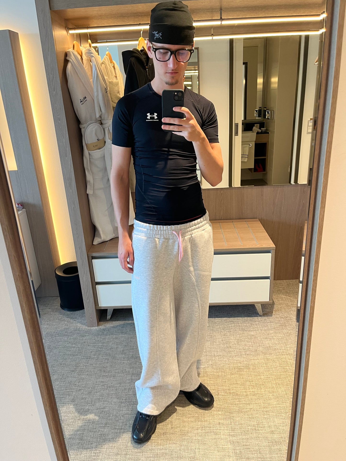 V1 JOGGER